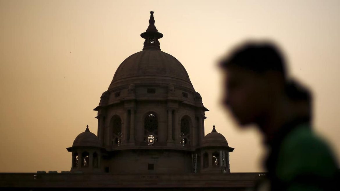 Индия: Золотые облигации вызваны монументальной «мтопией» финансового правительства
