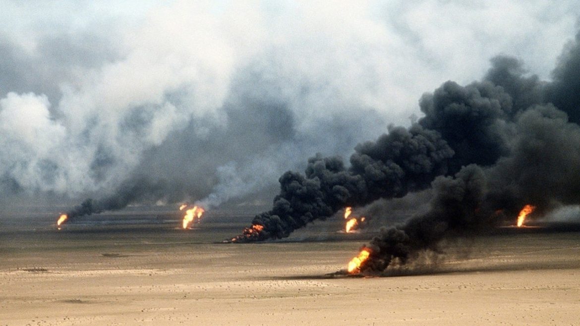 Менеджеры нефти озабочены 48 часов, чтобы покинуть страну. Конфликт с цепочкой поставок
