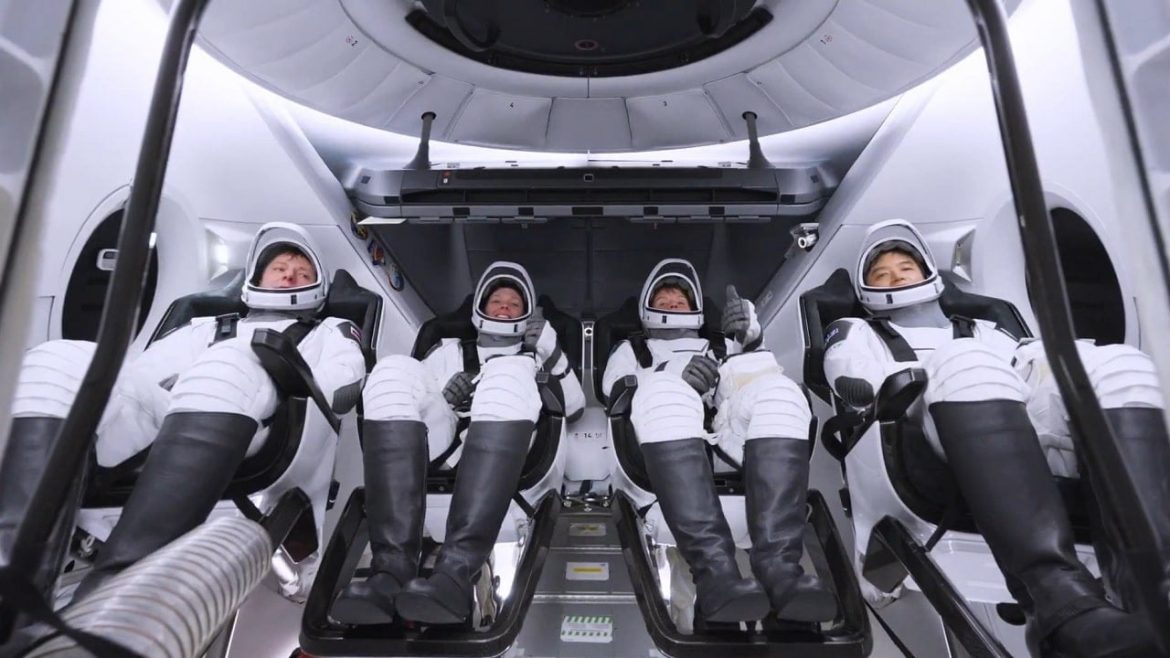 Оговоренные астронавты наконец -то вернутся. Через 9 месяцев миссия «7-дневная» подходит к концу
