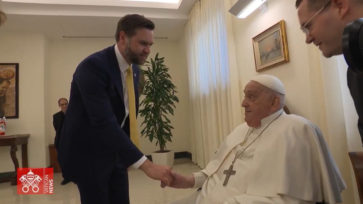 Последняя встреча папы Франциска. В воскресенье он принял вице -президента США JD Vance
    

