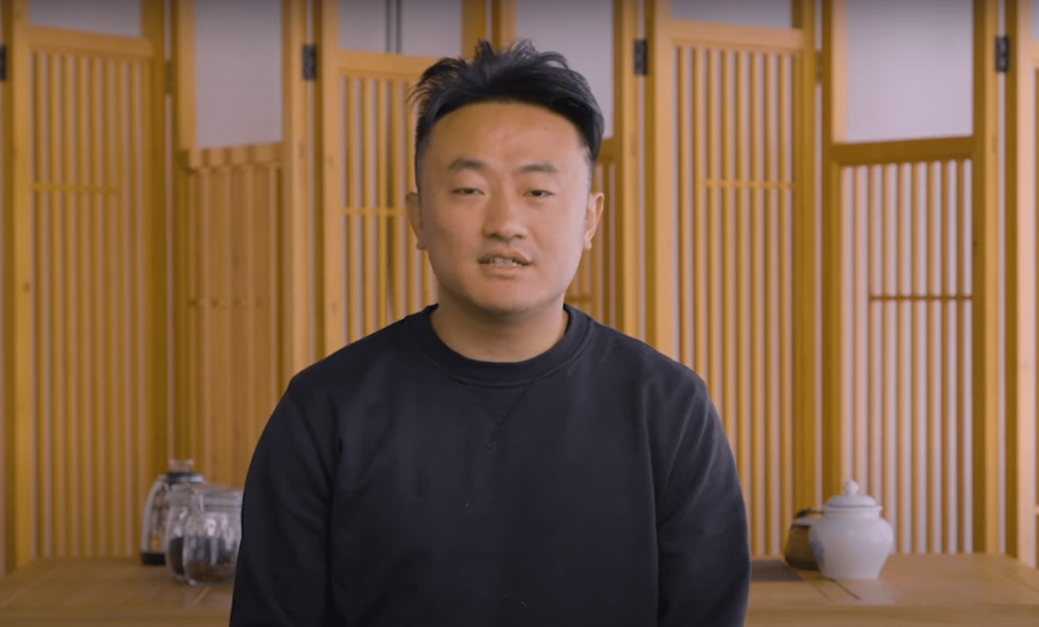 Бен Чжоу говорил. Что случилось с более чем четверть миллиардов долларов от атаки в биографии?
