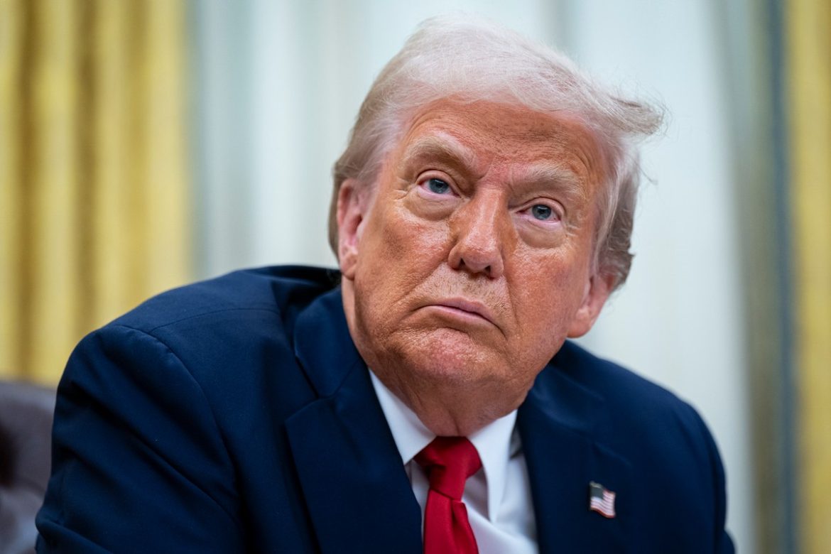 Чрезвычайные привилегии идут в прошлое среди экономистов, что растет вера в вредное влияние политики Дональда Трампа на американскую экономику. Прогнозы роста ВВП в 2025 году ... сегодня, 10 минут назад
