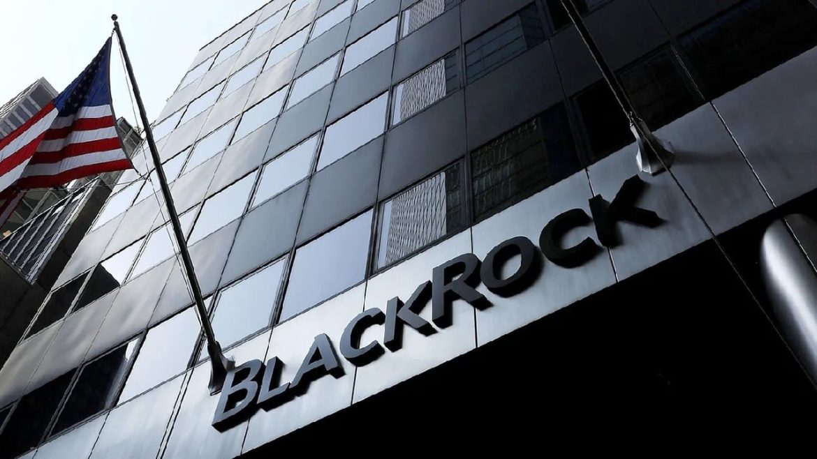 Генеральный директор BlackRock: «Еще на 20% уменьшается на Уолл -стрит. Фед поднимет ваши ноги. «На что прогнозирует Ларри Финк?
