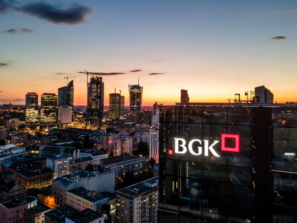 Президент BGK с новой стратегией: среди приоритетов, безопасности и инновационного капитала вырастут на 1,5-2 миллиарда в год благодаря накоплению текущей прибыли, но с участием крупных инфраструктурных проектов потребностей ... сегодня 12 минут назад
