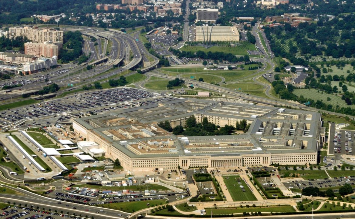 Американские солдаты в Восточной Европе. NBC: Пентагон рассматривает возможность снятия до 10000
    

