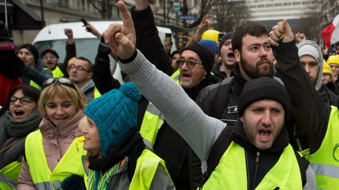 Какой кризис? «Государственный сектор» с увеличением записей - за счет ...
