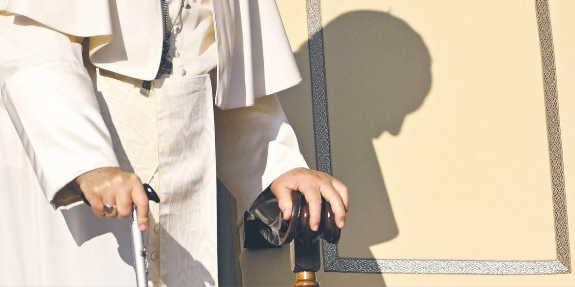 Последнее прощание с папой Францисом. Ватикан объявляет подробности
    

