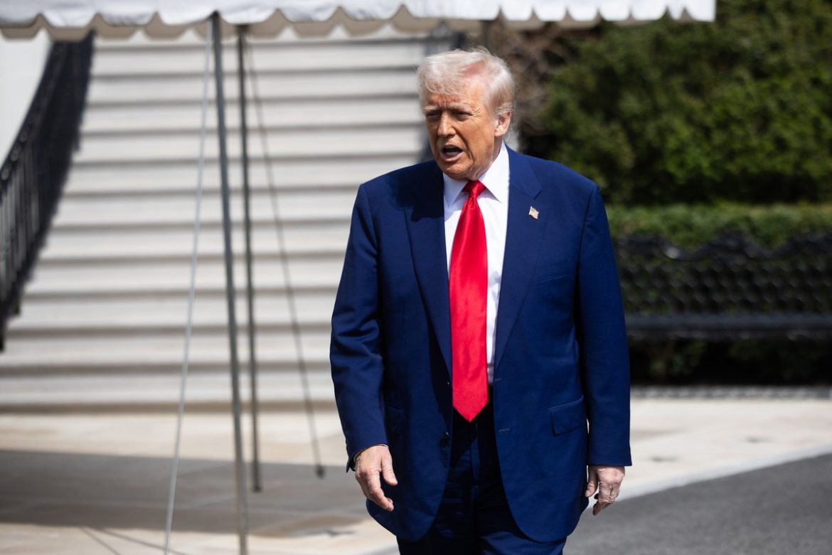 Трамп: Я не буду разговаривать с Европой, если не плачу много денег
    

