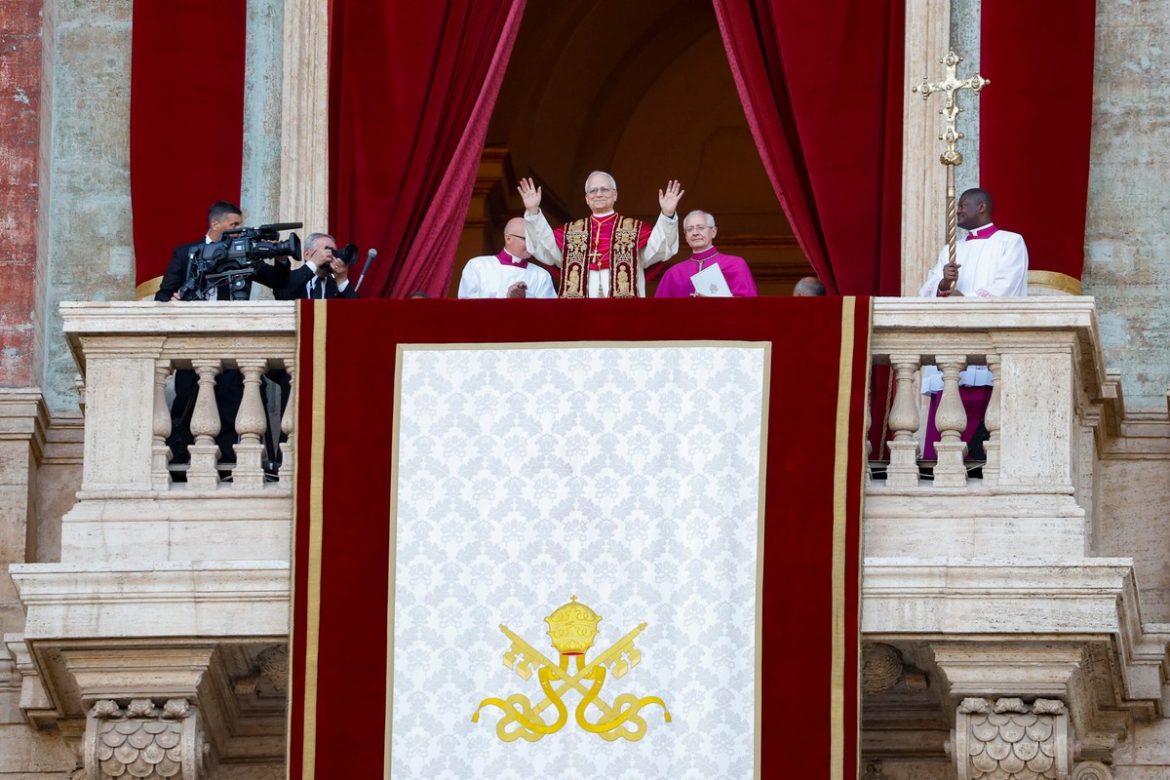 Новый папа Леон XIV. Что показывает результат конклава?
    

