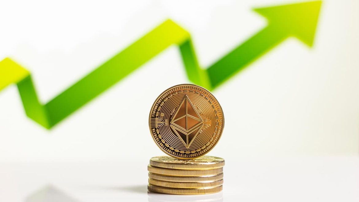Грок указывает - курс Ethereum выйдет в май!
