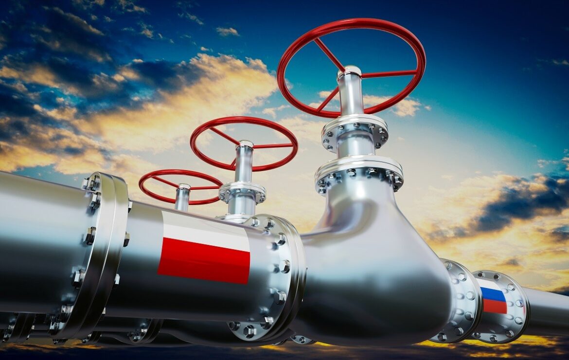 Союз все еще тратит миллиарды евро на российскую энергию. Адам Сзалапа: Мы должны положить конец этому
    

