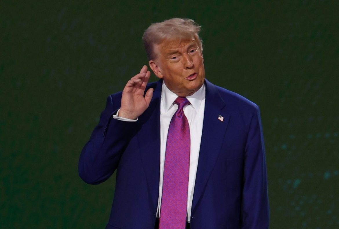 Самая большая база американских войск на Ближнем Востоке. Трамп: Катар будет инвестировать там 10 миллиардов долларов
    

