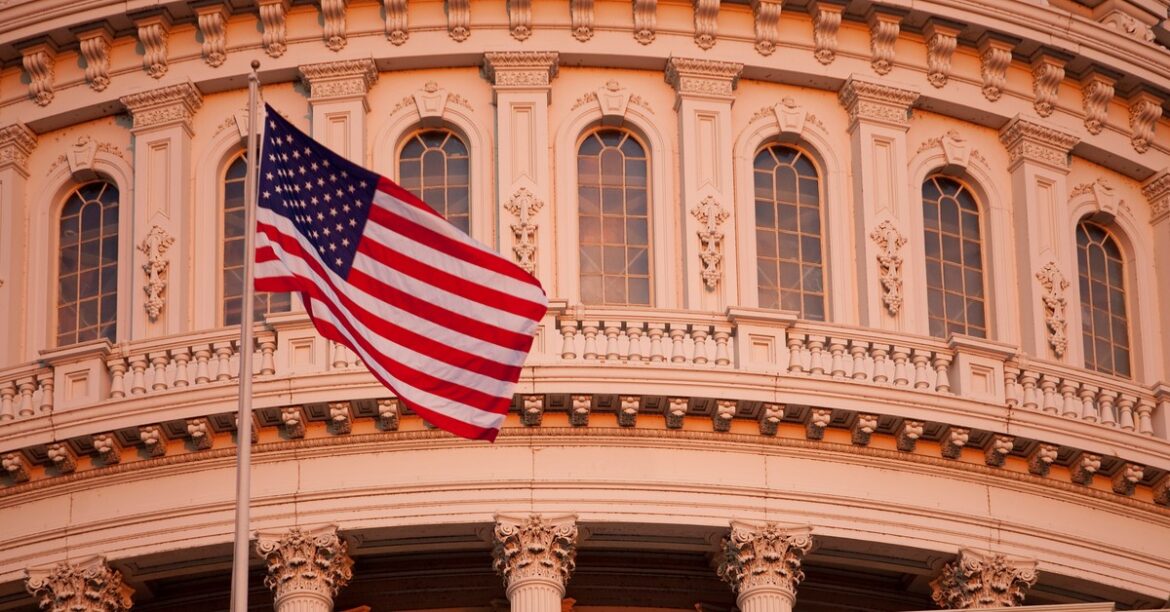 «Давайте держать американцев внутри, русские снаружи». Какие планы США о солдатах в Европе?
