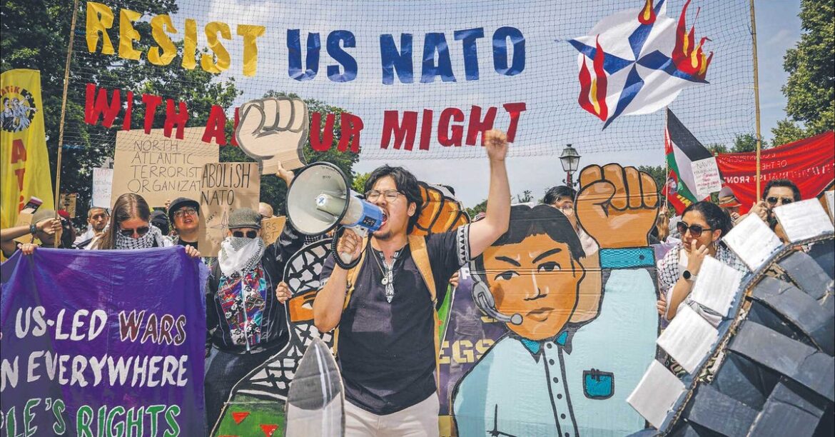 Шорт -пик НАТО в тени Трампа. Польша не может попасть в войну, саммит НАТО в Гааге, который начинается сегодня, предназначен для прорыва в расходах Альянса на оборону. Тем не менее, спектр войны висит на встрече ... сегодня 15 минут назад
