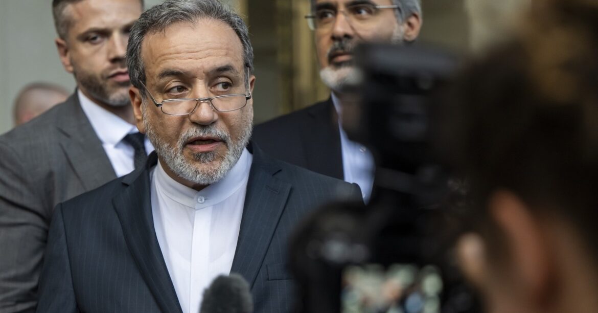 Европейские боссы дипломатии позвоните Ирану поговорить с США
