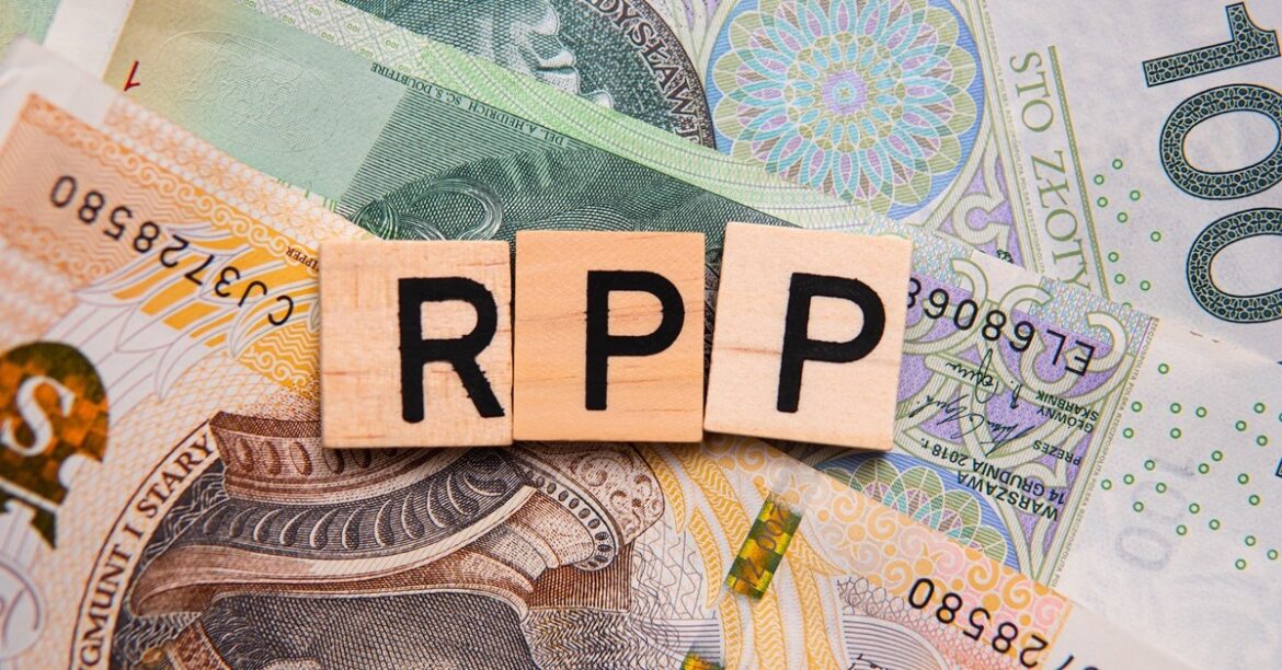 Инфляция под контролем? Kotecki объявляет о возможном снижении процентных ставок
