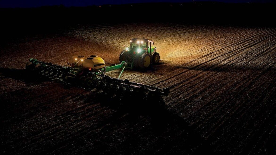 Не только в Африке: агрессивный расизм против белых фермеров, была раскрыта секретная программа
