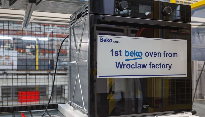 В четверг, 12 июня 2025 года, Beko Europe сообщает, что на заводе Wroclaw появилась новое производство, впервые представив бренд Beko для печи, произведенных в Польше.