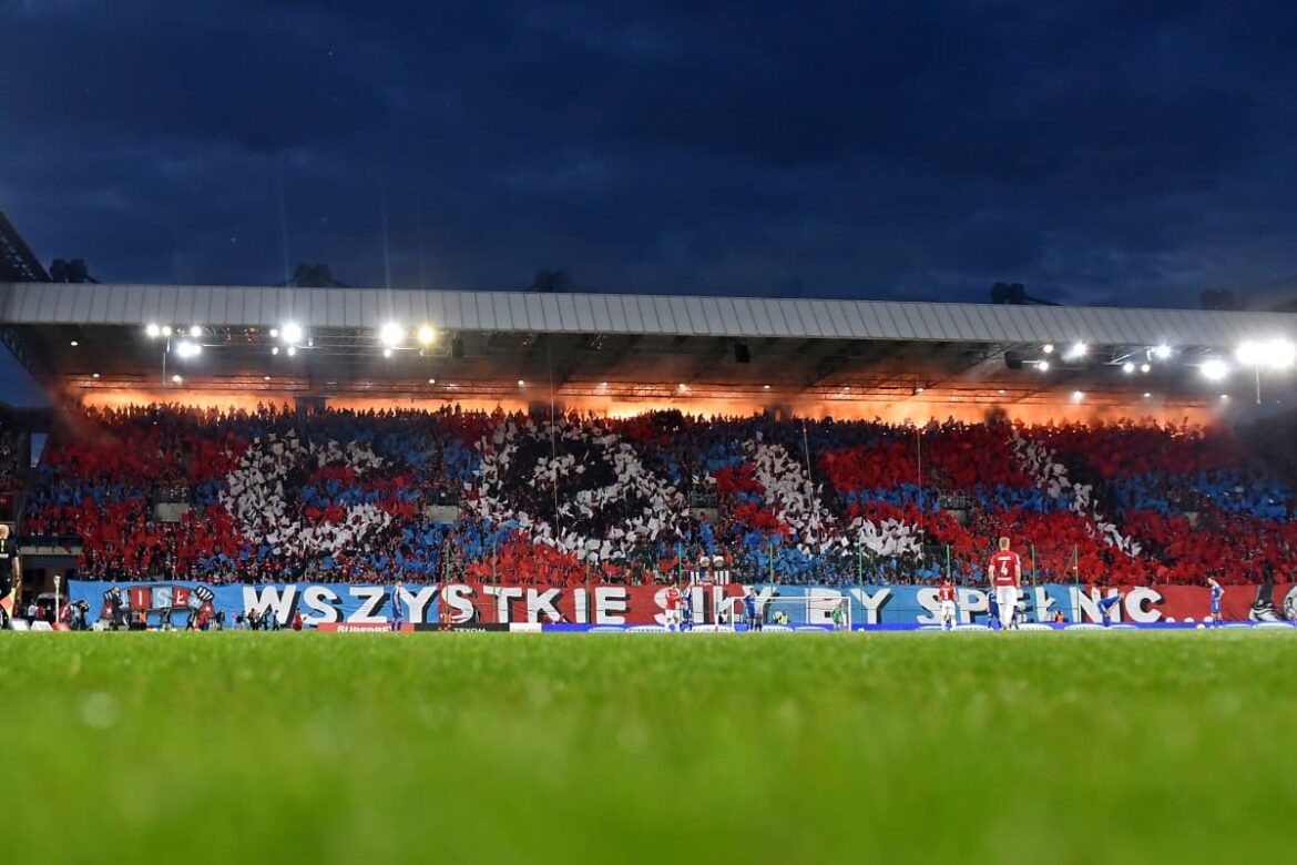 Абсолютная легенда о акционере Висла Кракова. Будет ли Питер Мур спасти белую звезду?
