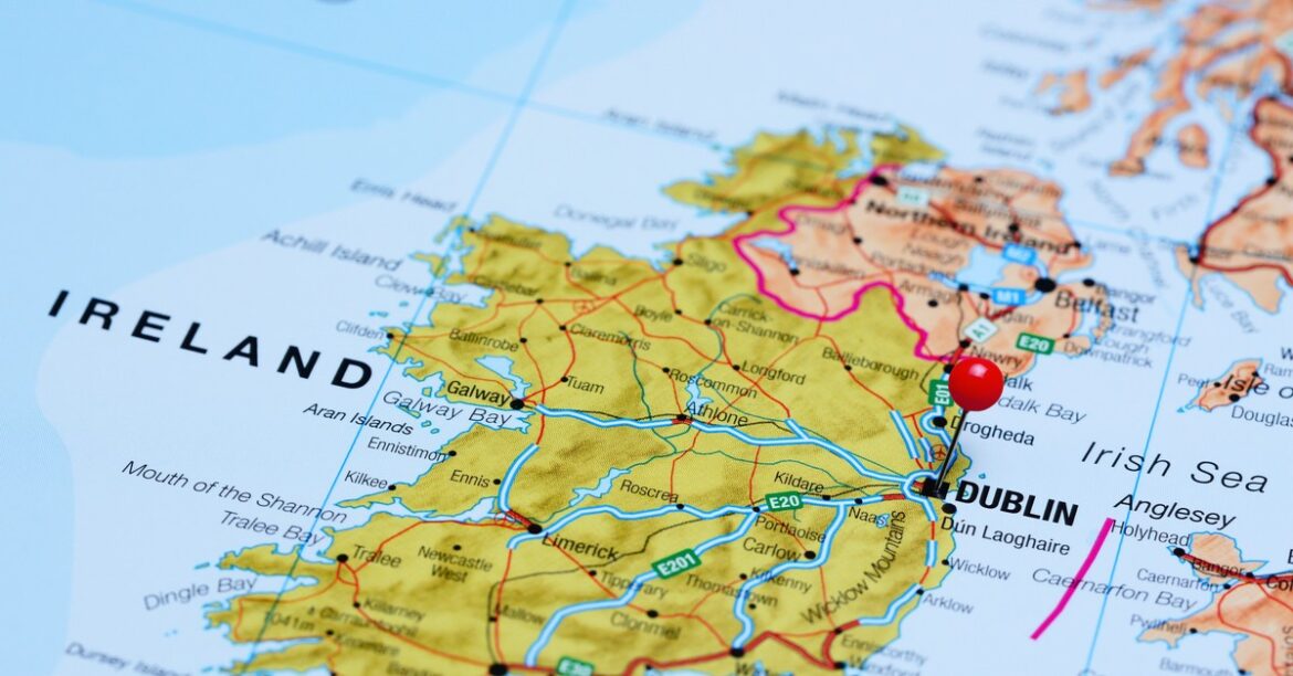 Ирландия. Эксгумация останков детей из учреждения, управляемых монахинями, началась
