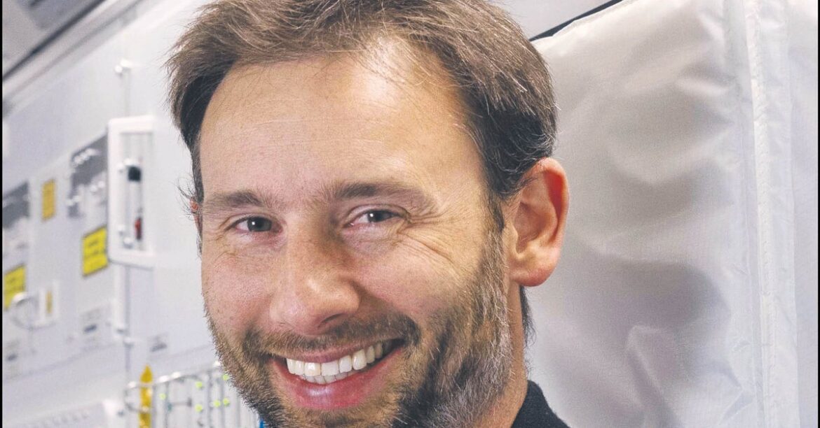 Космос. Славош Узнаньский Вишнейский уже возвращается на Землю. Дракон отключился от МКС
