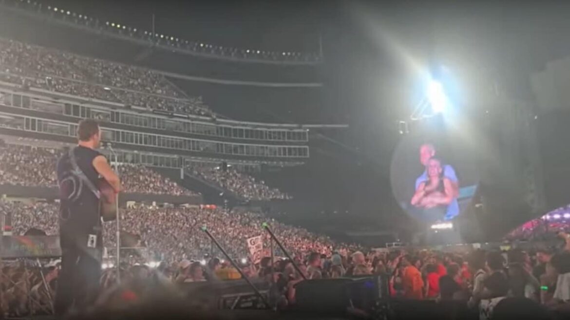 Любовь на стендах, кризис в компании. Генеральный директор астронома в розетке после вирусного видео
