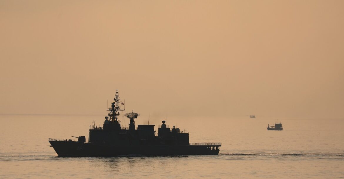 Япония связана с деятельностью Китая ВВС
