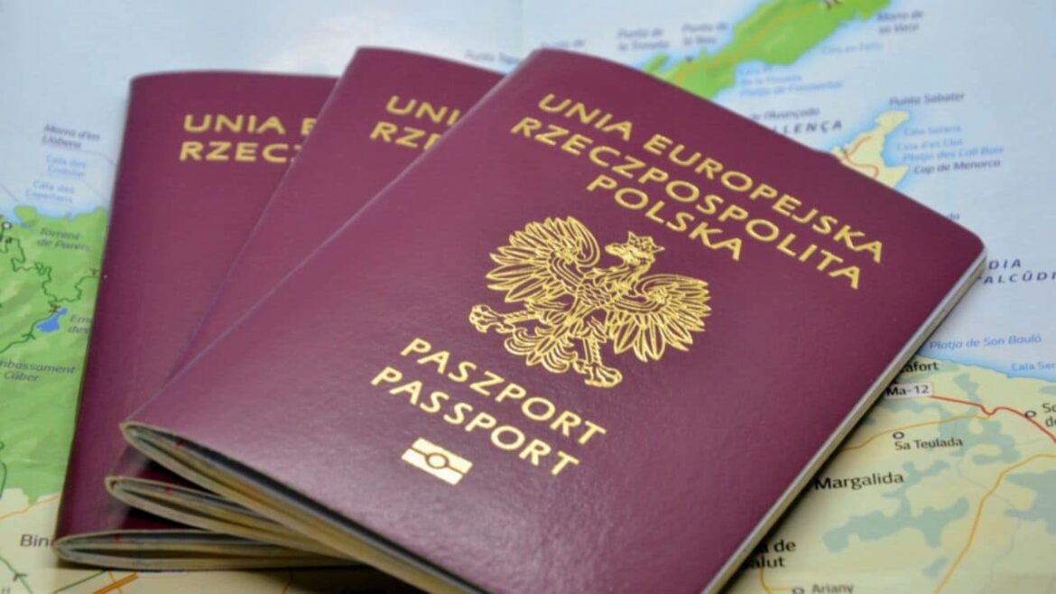 Польский паспорт - один из самых престижных в мире. Есть новый рейтинг
