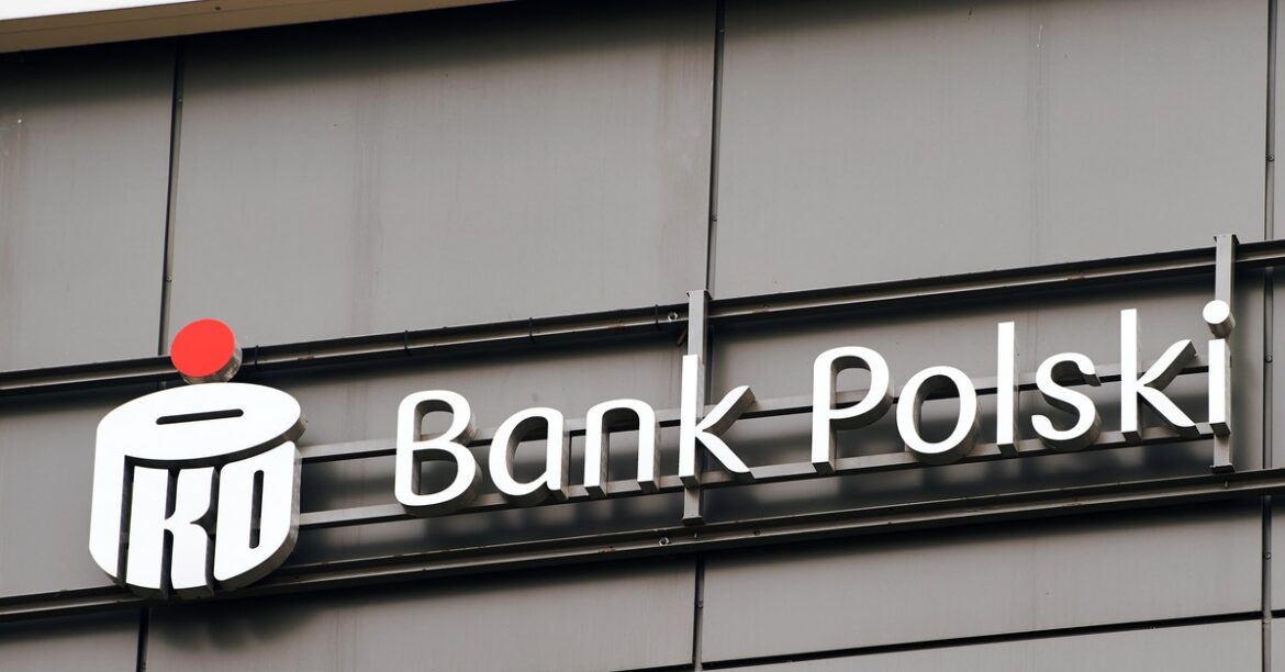 PKKO BP PLEGENT LITGE для розничных клиентов. Это первая трансляция почти за 100 лет
