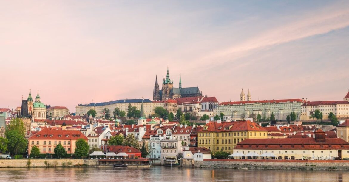 С нового года в Праге Чехии вводится новый запрет. Электросамокаты станут практически недоступными
