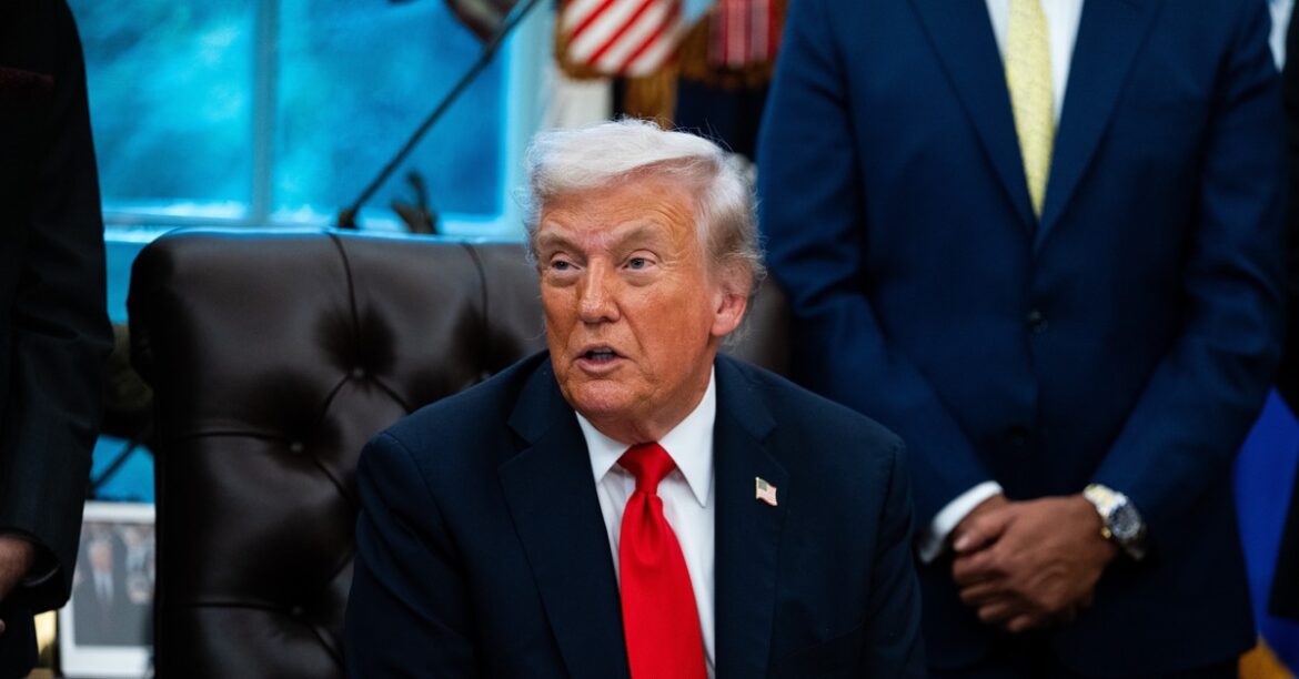 Трамп был в ярости на Канаду и прервал с ней все торговые переговоры. Это была всего лишь одна реклама
