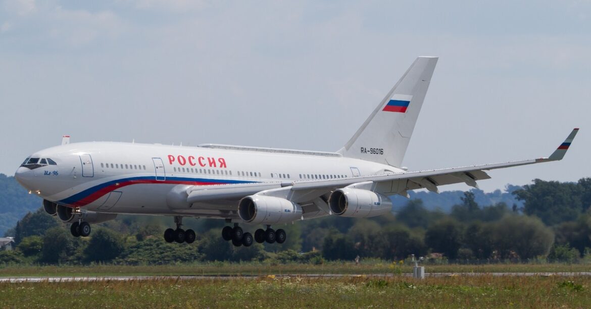 Болгария готова пропустить самолет Путина на будапештский саммит с Дональдом Трампом
