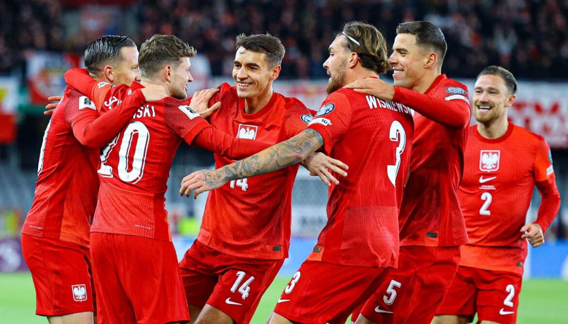 Литва – Польша 0:2. После месяцев хаоса снова скука. И это лучшая новость для персонала
