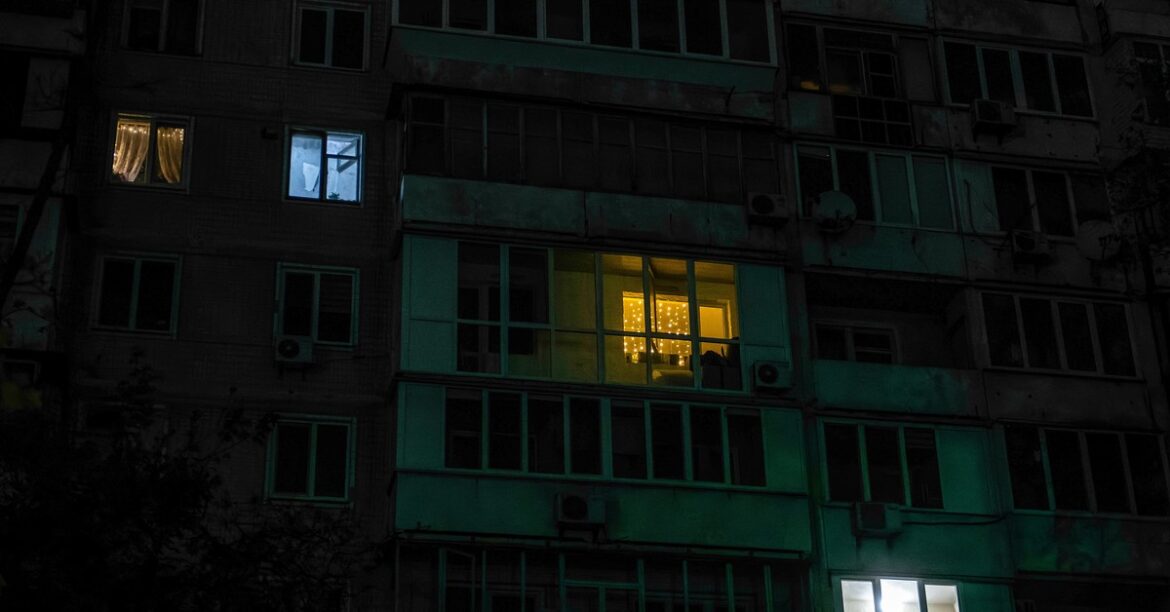 Россия атаковала Киев баллистическими ракетами: есть убитые и раненые
