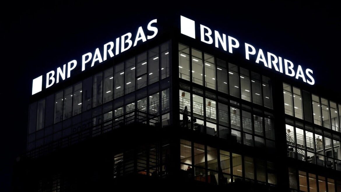 США: французский банк причастен к массовым преступлениям
