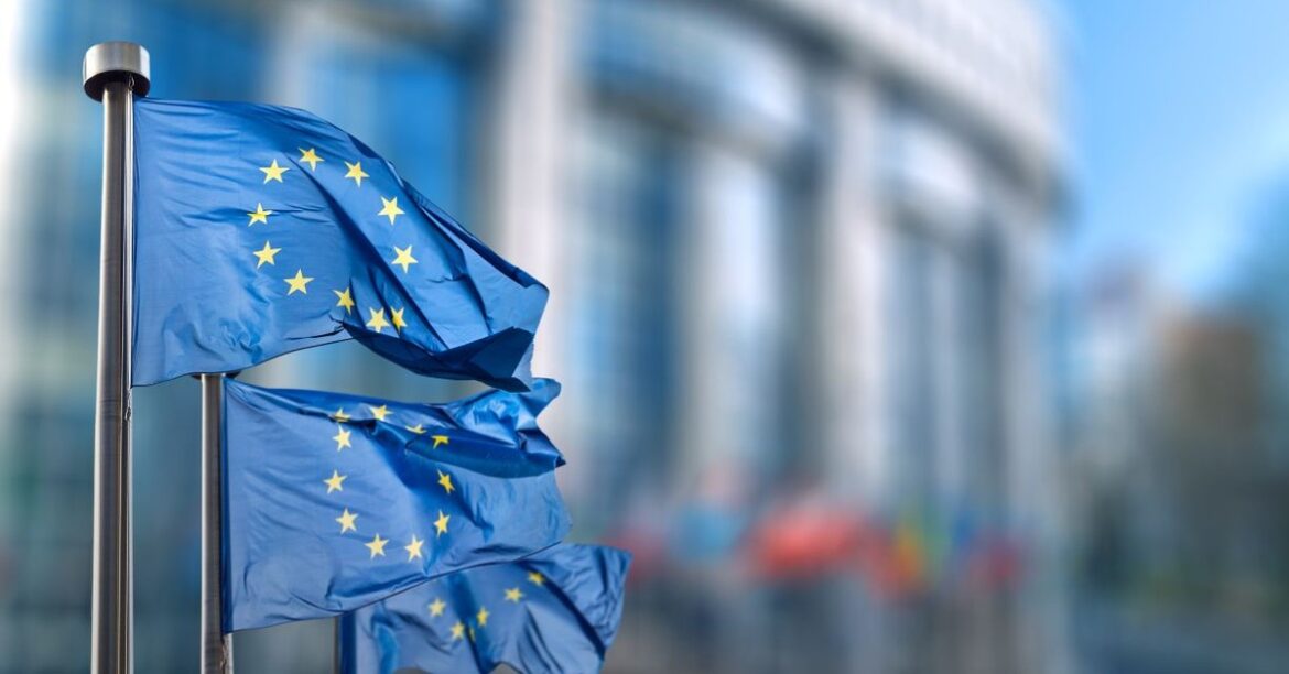 ЕС вводит 19-й пакет санкций против России. СПГ из России исчезнет из Европы к 2027 году
