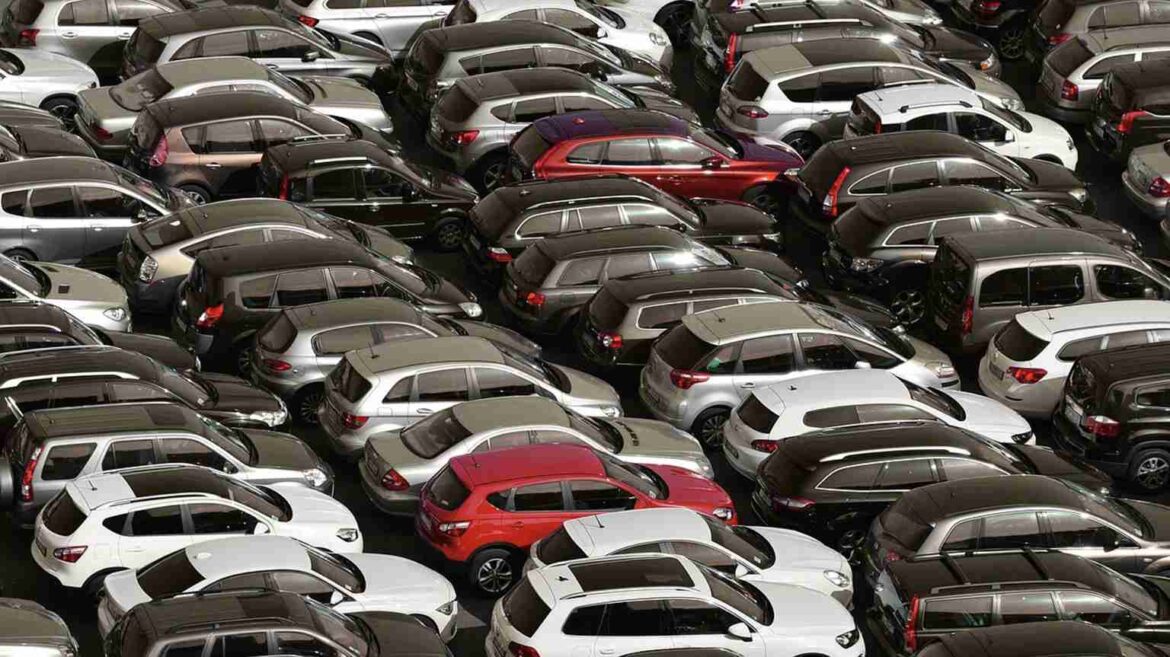 Западный автомобиль распадается в быстром темпе. Другой гигант объявляет об банкротстве. Эти бренды исчезнут через мгновение?
