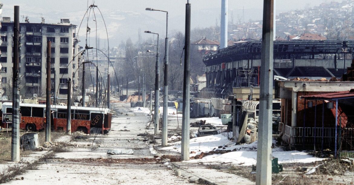 Шокирующие выводы следователей: «туристы-снайперы» заплатили целое состояние за расстрел жителей Сараево
