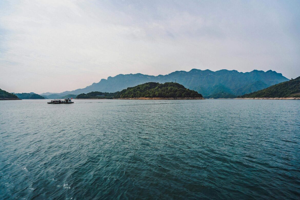 Китай обостряет ситуацию вокруг островов с Японией. «Странная военная деятельность». Пекин не советует путешествовать! Что происходит?
