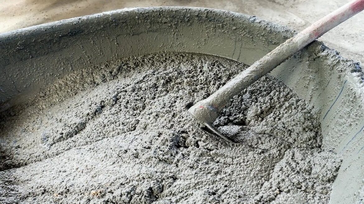 Компанию по производству цемента обвиняют в поддержке терроризма и массовых преступлений
