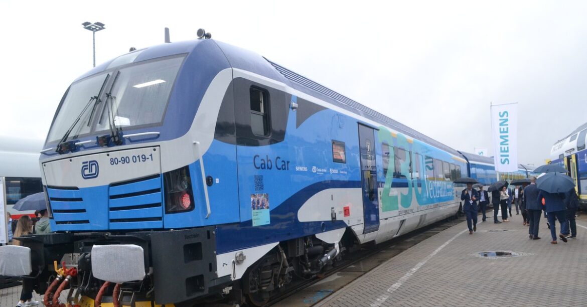 Железнодорожная катастрофа под Ческе-Будеёвице. Десятки ранены
