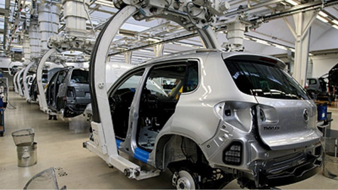 Важные автозапчасти снова доступны, заявляет производитель. Но ненадолго
