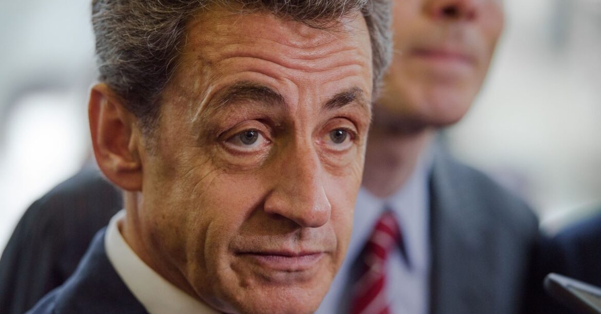 Суд освободил Николя Саркози. Бывший президент заявил о своей борьбе за снятие с него обвинений
