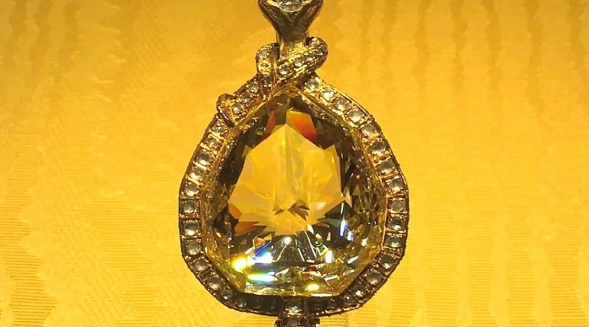 Золото в раскопках бассейна, потерянное кольцо древних правителей. Сенсационные находки вселяют оптимизм
