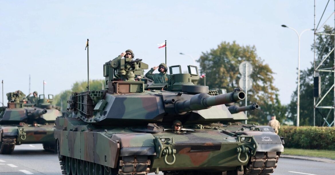 Politico о польских вооружениях: устаревшие заводы и длительные сроки производства
