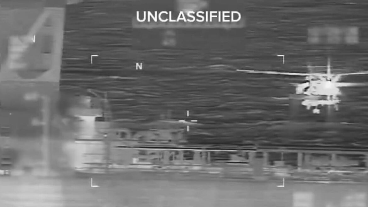 Игра кораблей: в рамках блокады захвачены новые танкеры, обещанный «конвоир» обещает столкновение флотов на море
