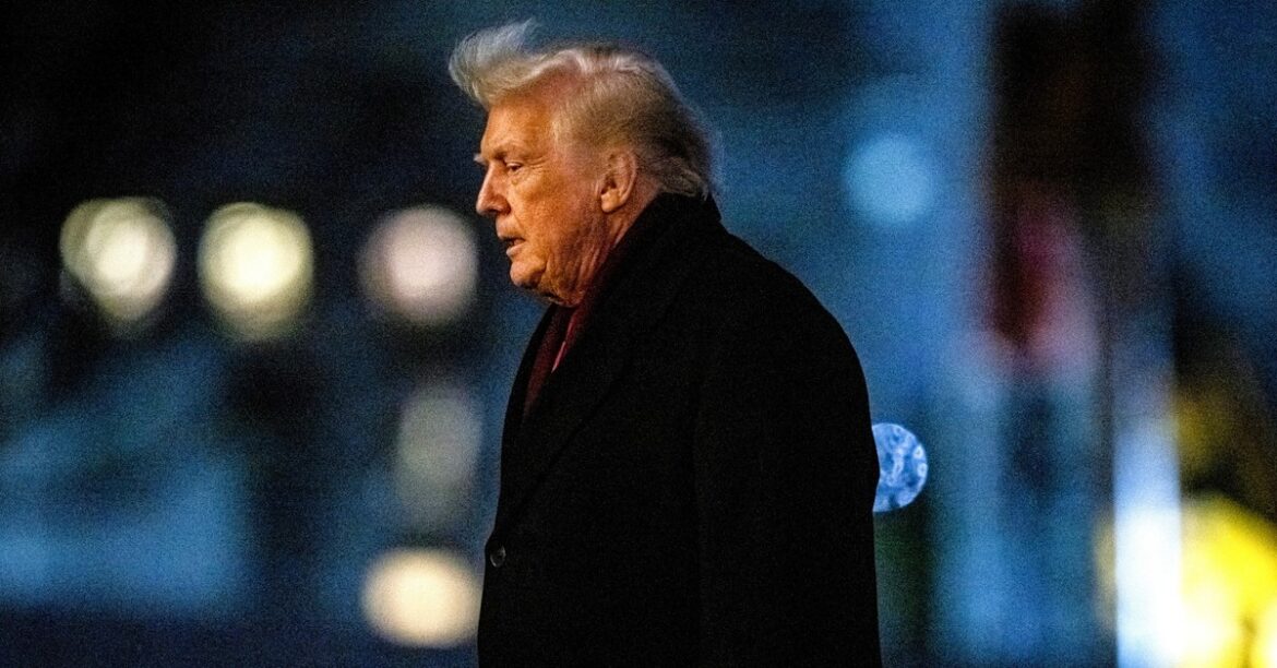 Макрон поговорил с Трампом, Стармером и Мерцем об Украине
