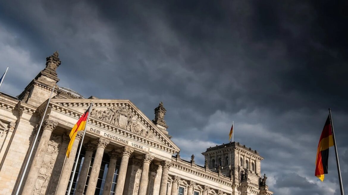 Германия: цензоры совершают рейды в офисах социальных сетей без постановления суда. Во имя «прозрачности»
