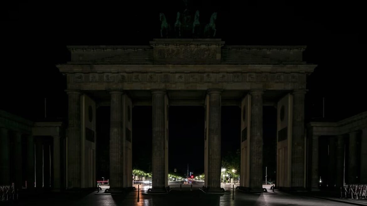 Крайне левые террористы отключили электричество в Берлине. Экстремистская группировка призналась, что стала причиной отключения электроэнергии
