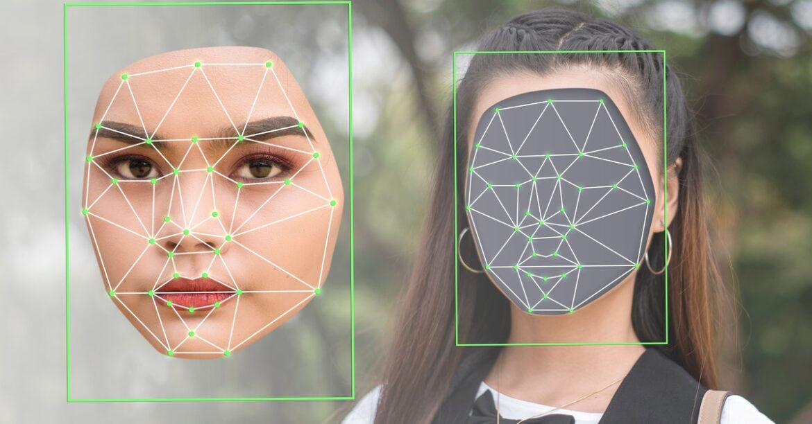 Грок ИИ «раздевает» политиков и детей. Юридическая ответственность за дипфейки на платформе X
